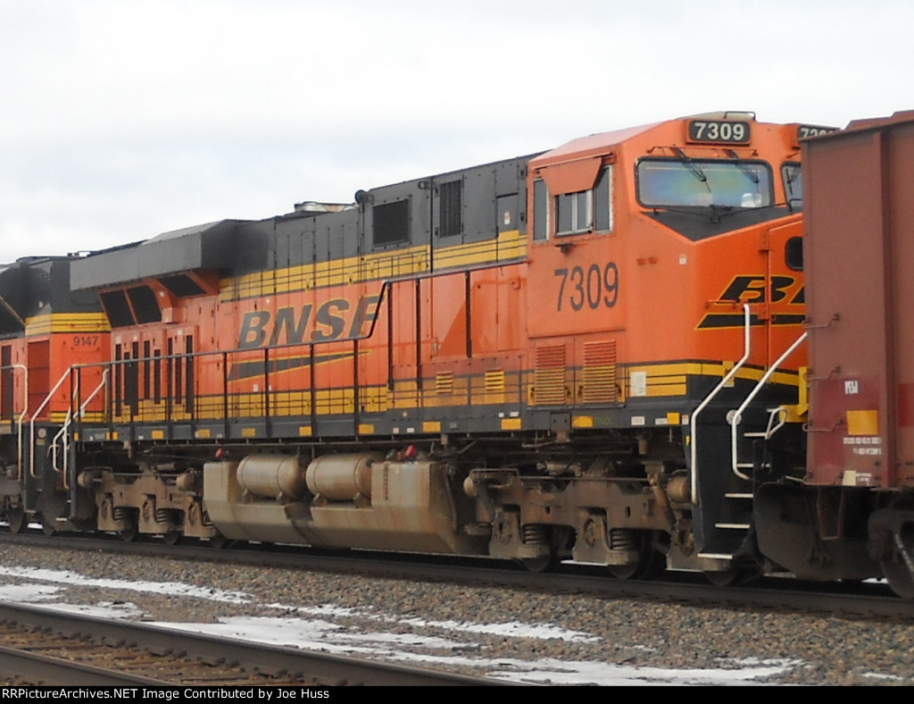 BNSF 7309